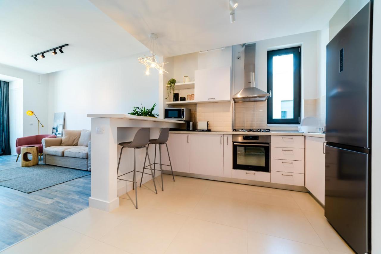 Appartement Onix 75 à Năvodari Extérieur photo